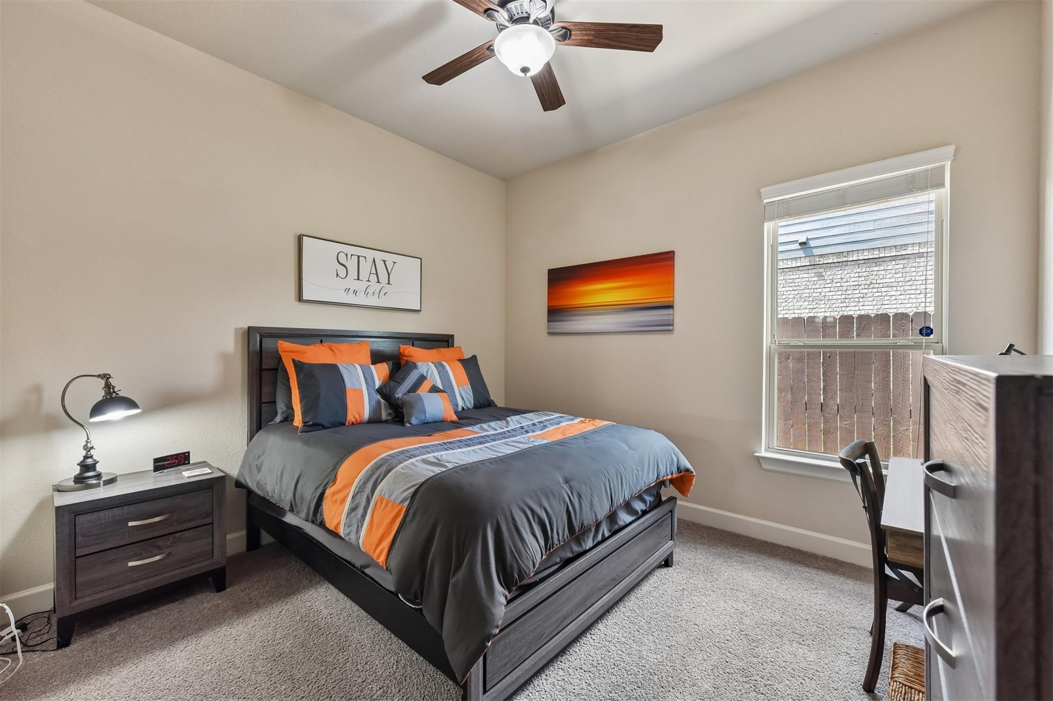 104 Skylark Ln, Hutto, TX 78634