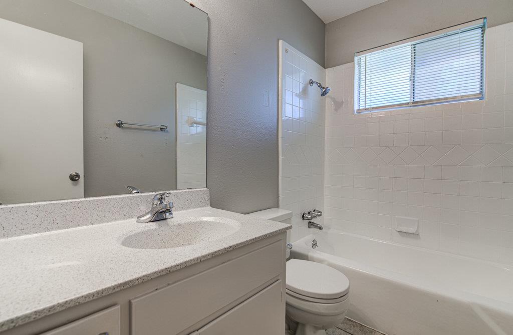 1102 Alden Dr, Austin, TX 78758