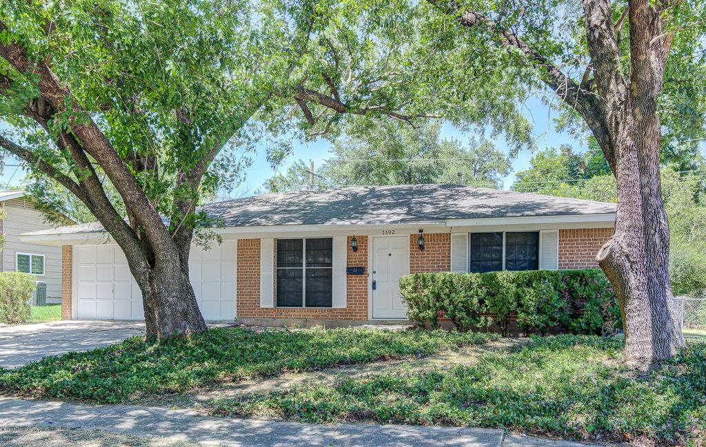 1102 Alden Dr, Austin, TX 78758