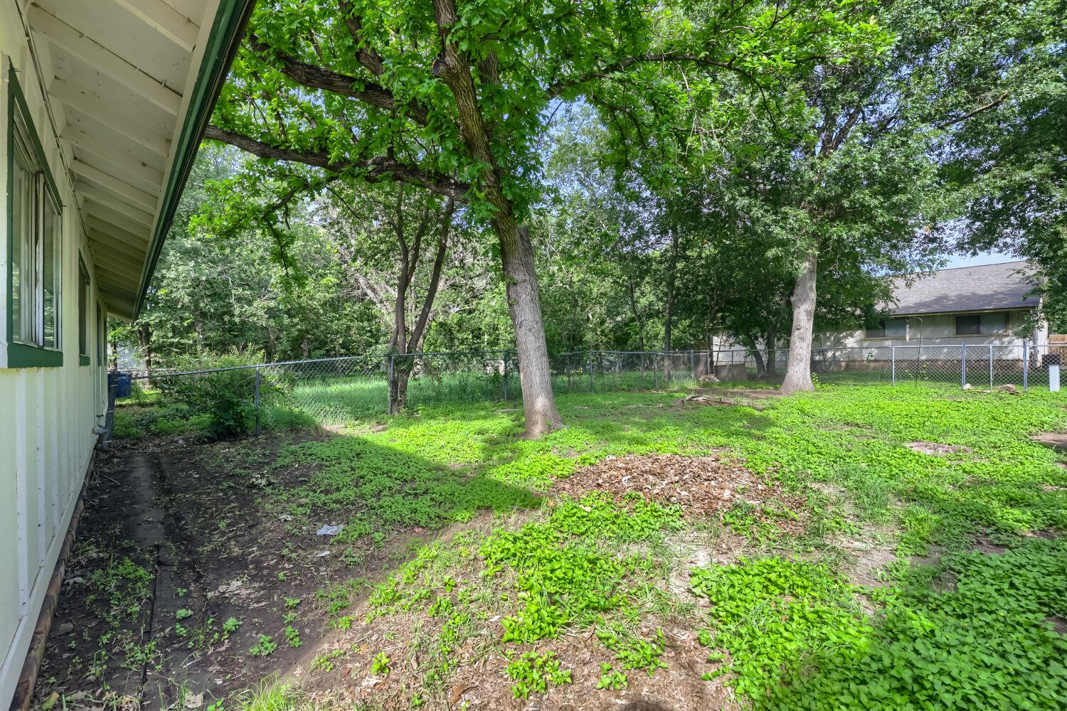 10710 Topperwein Dr # B, Austin, TX 78758