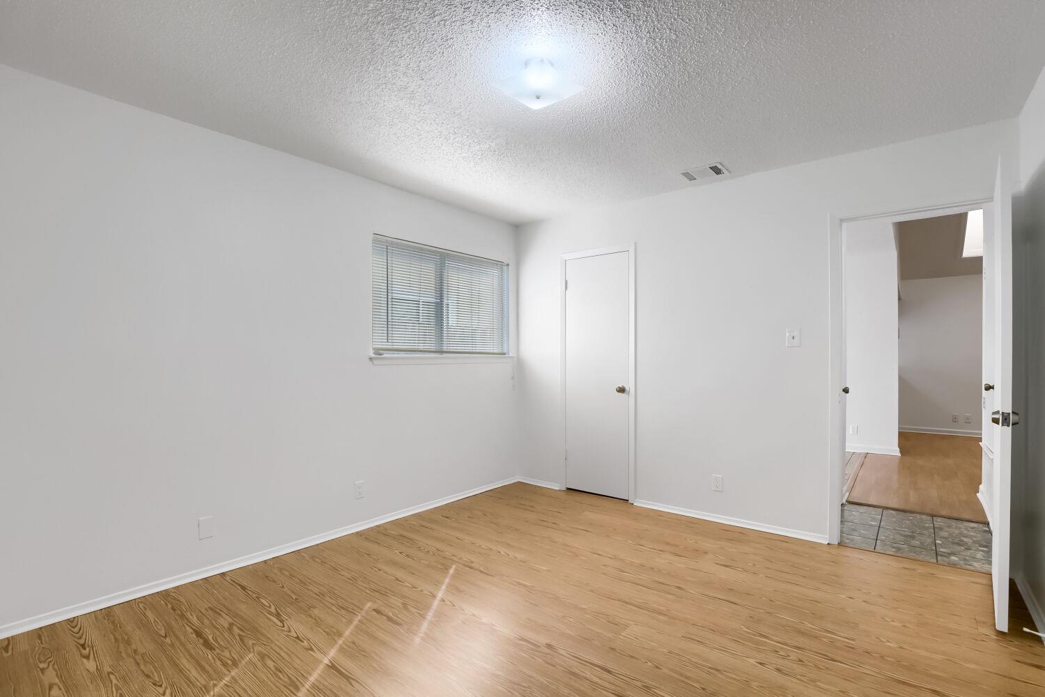 10710 Topperwein Dr # B, Austin, TX 78758