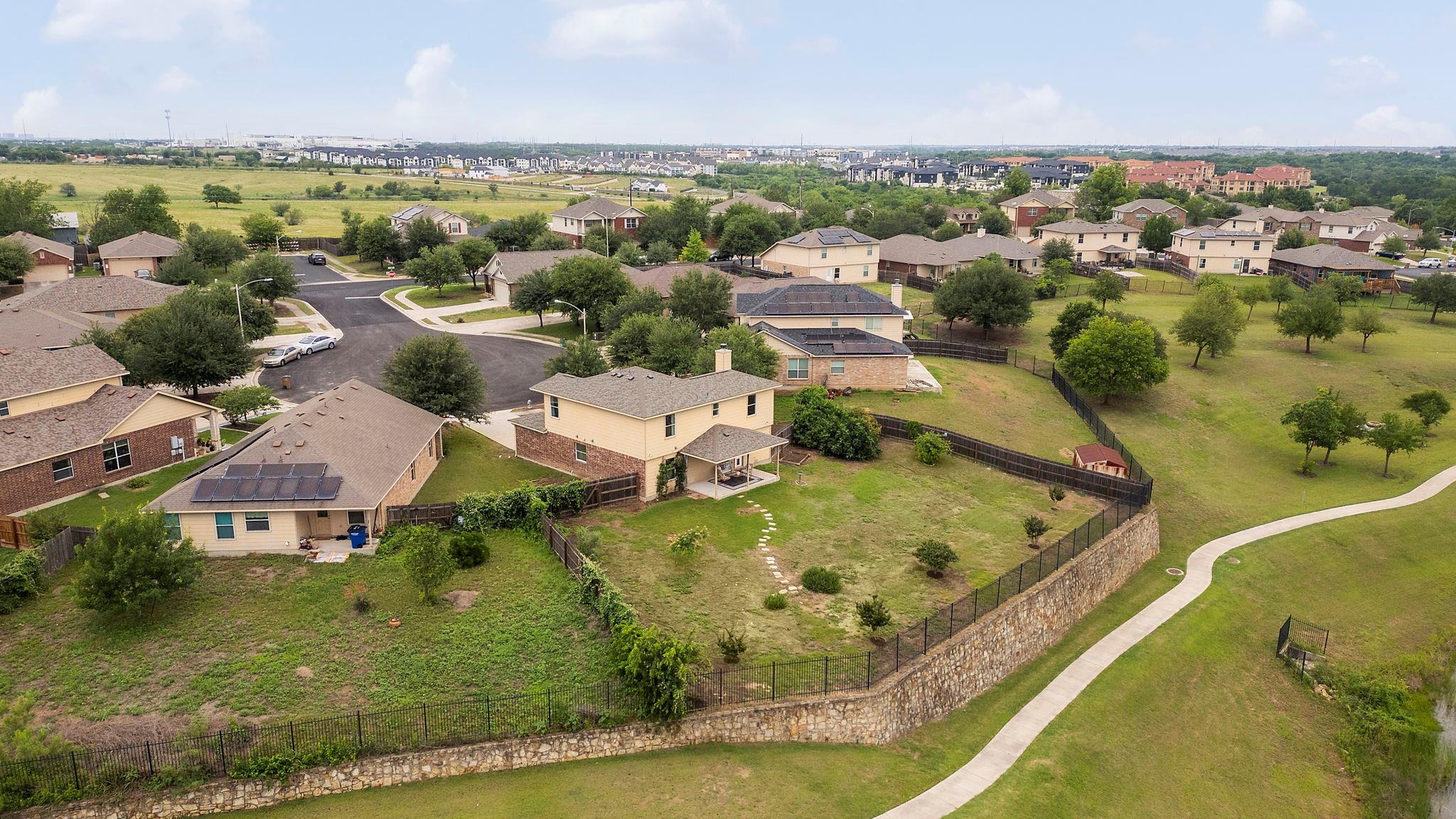 5816 Maciver Dr, Austin, TX 78754