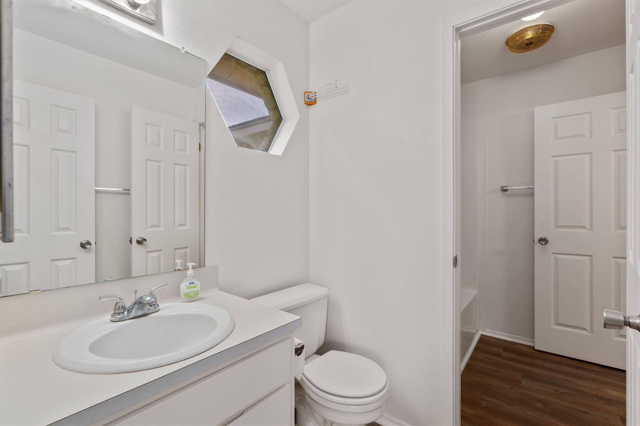 716 Northern Trl, Leander, TX 78641