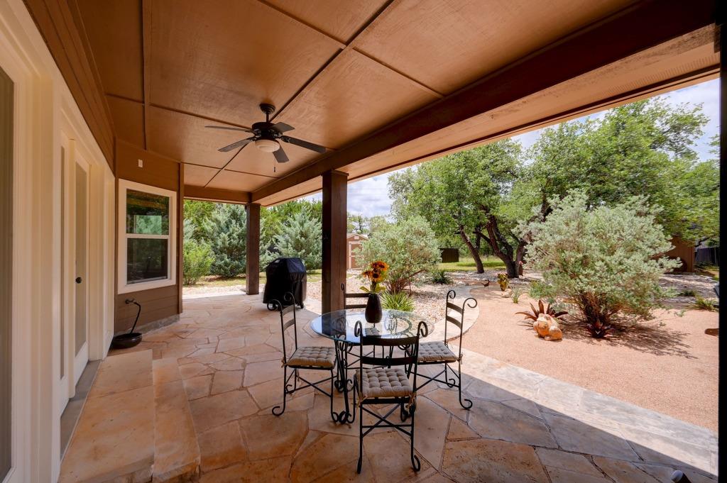 75 Sprucewood Dr, Wimberley, TX 78676