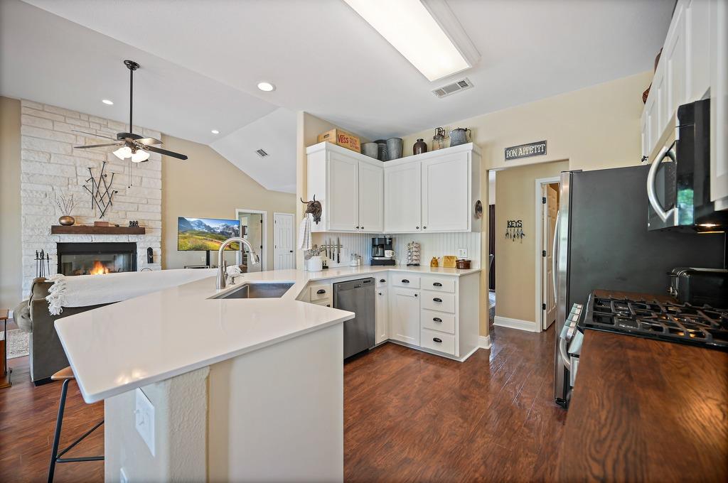 75 Sprucewood Dr, Wimberley, TX 78676