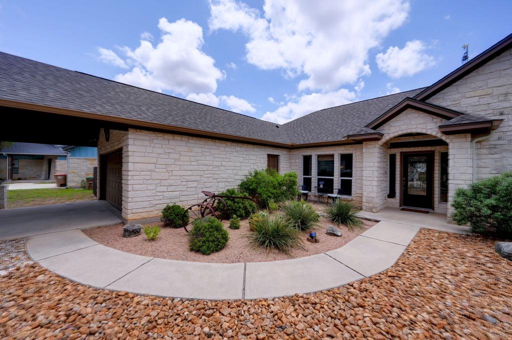 75 Sprucewood Dr, Wimberley, TX 78676