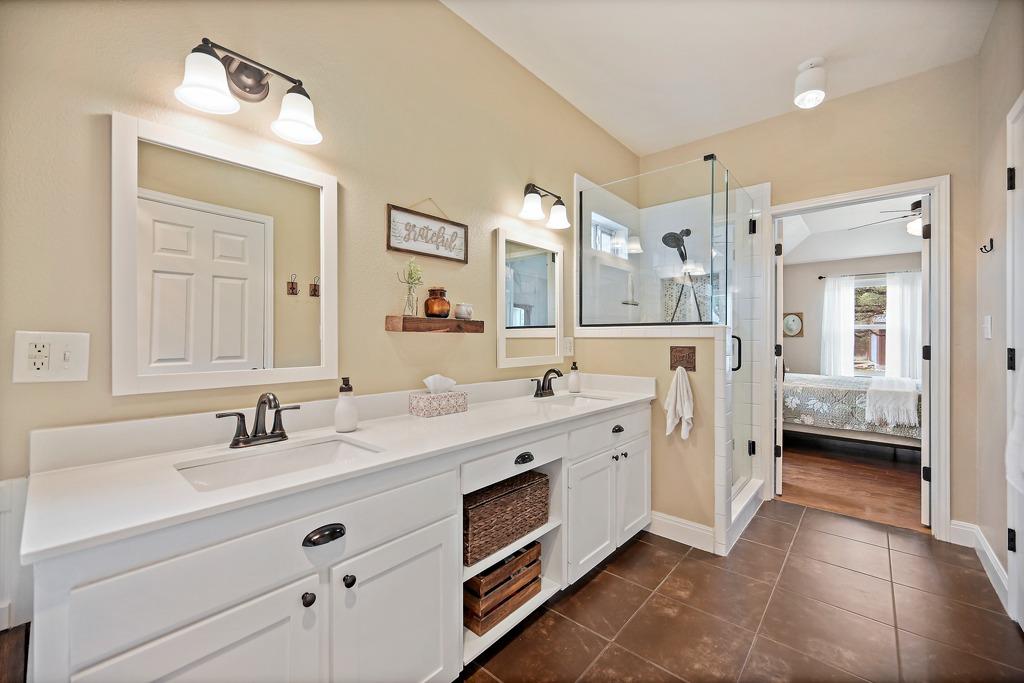 75 Sprucewood Dr, Wimberley, TX 78676