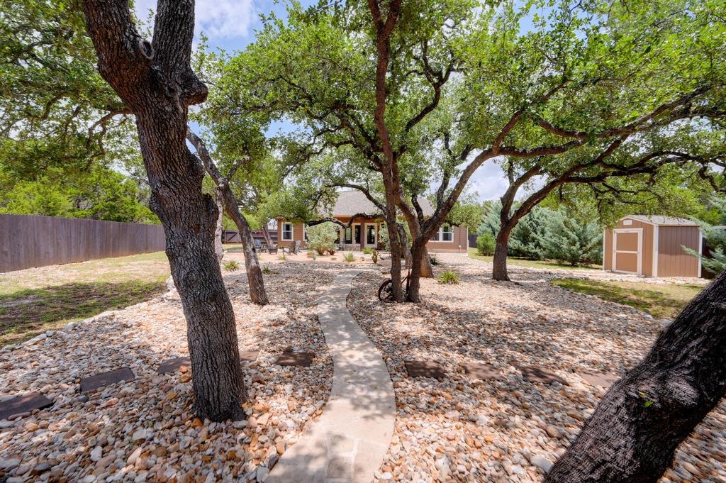 75 Sprucewood Dr, Wimberley, TX 78676