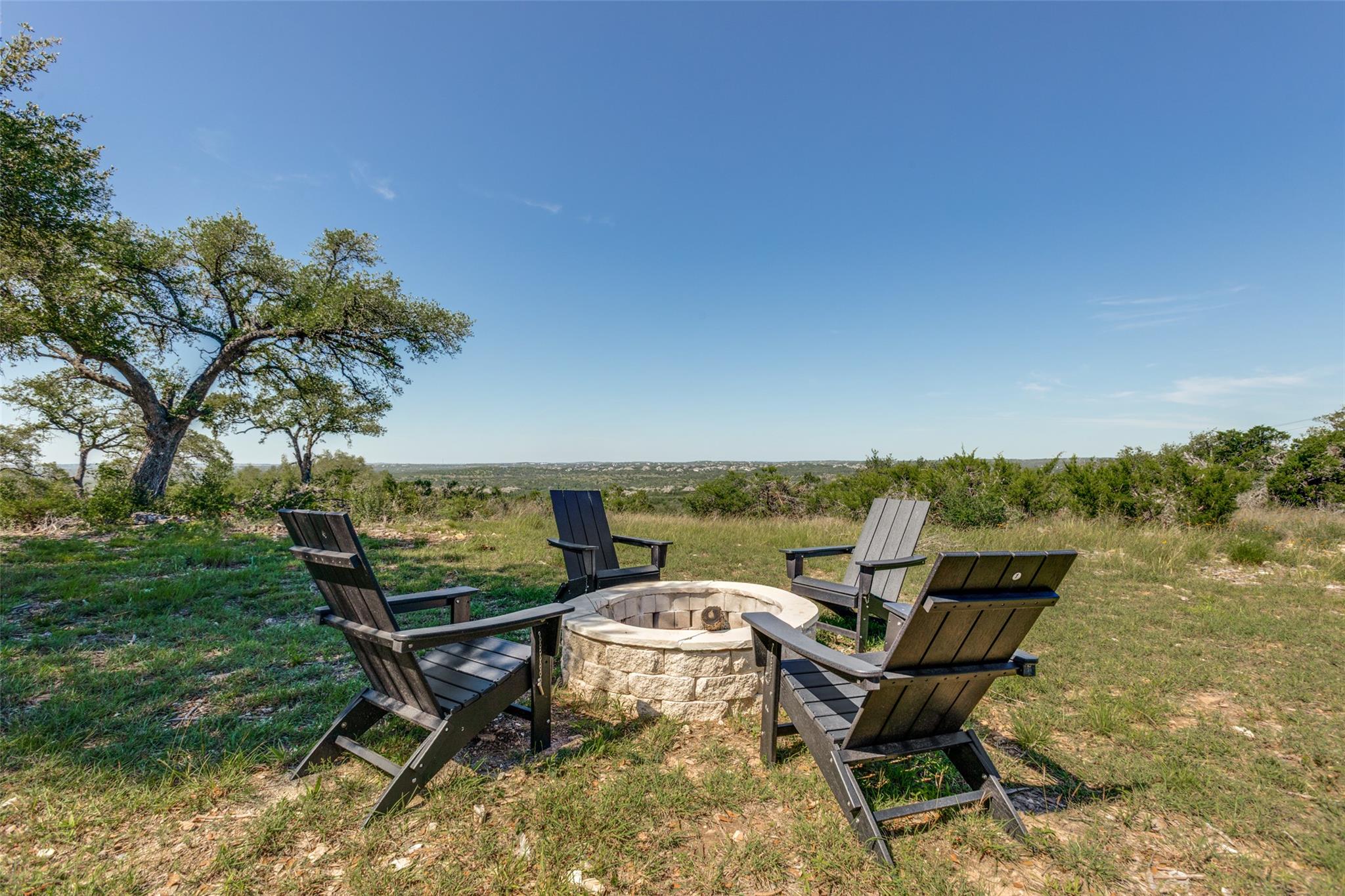 17229 Rossignol Cv, Austin, TX 78738