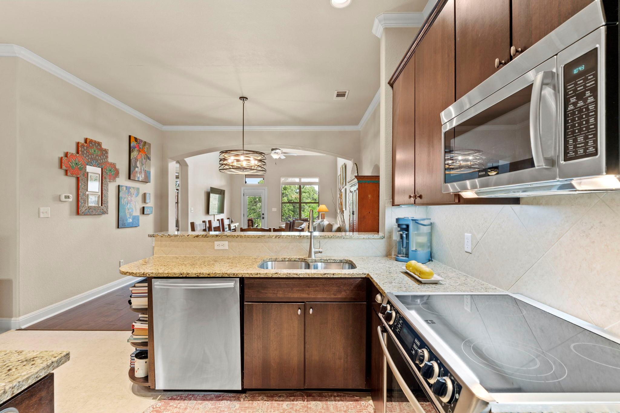 104 San Marino Way, Horseshoe Bay, TX 78657