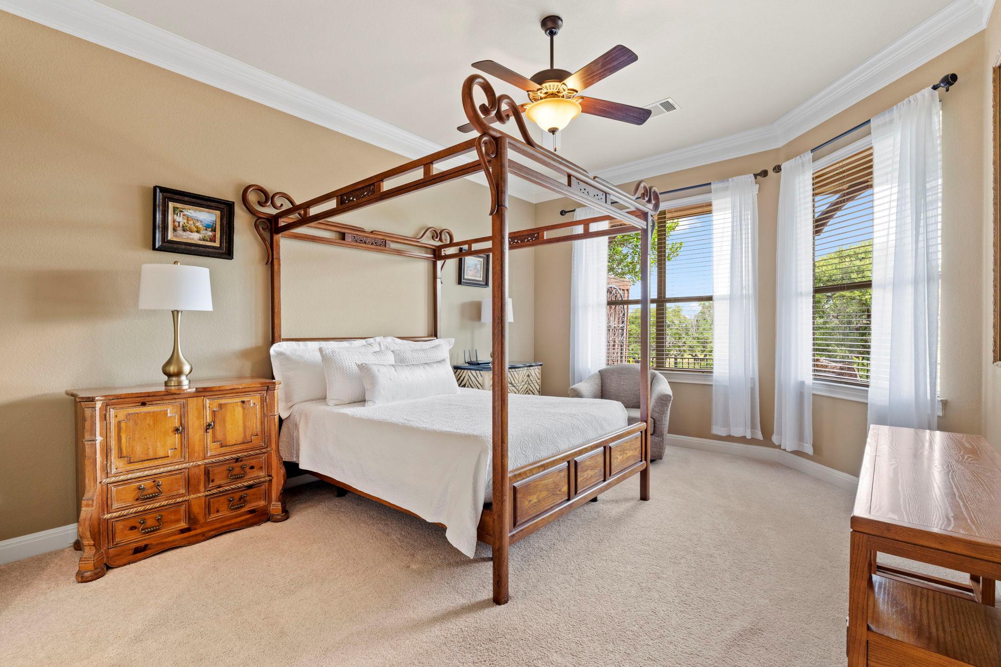 104 San Marino Way, Horseshoe Bay, TX 78657