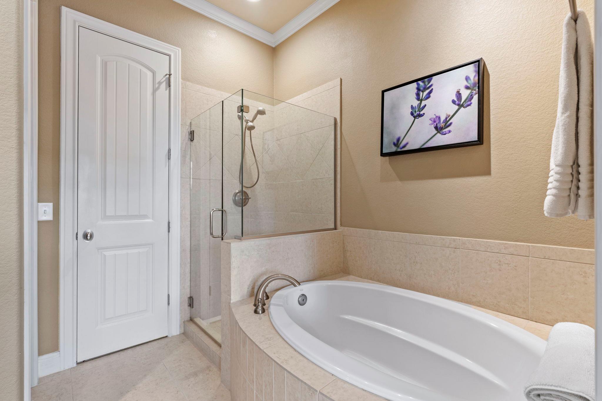 104 San Marino Way, Horseshoe Bay, TX 78657