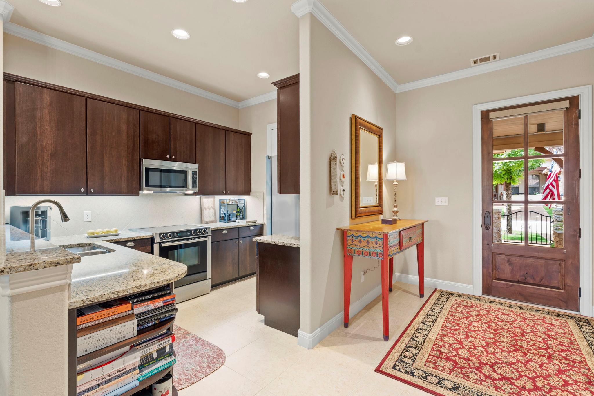 104 San Marino Way, Horseshoe Bay, TX 78657