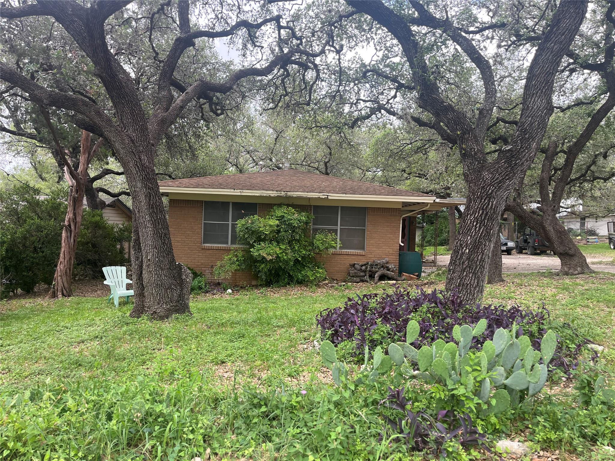 1607 Lightsey Rd # A, Austin, TX 78704