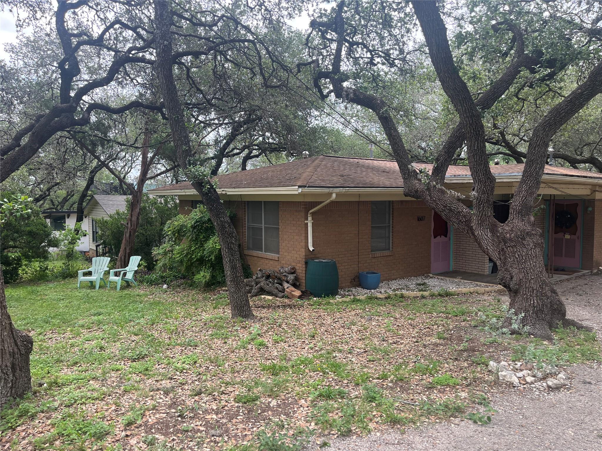 1607 Lightsey Rd # A, Austin, TX 78704