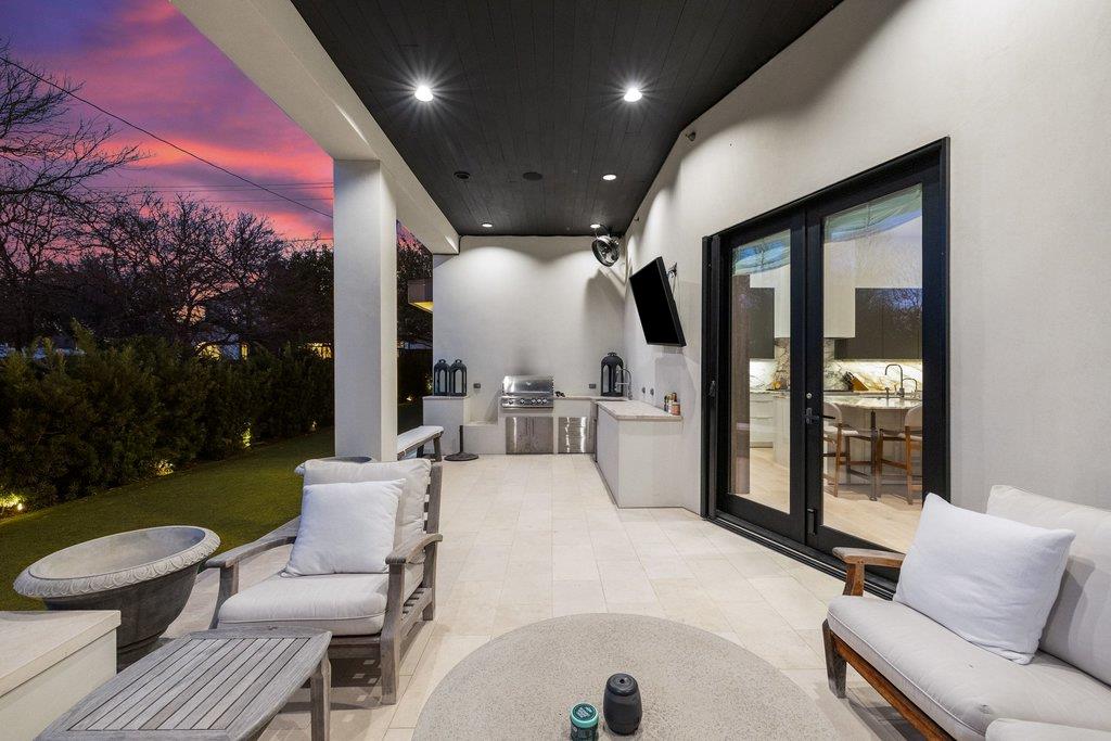 5 Inwood Cv, Austin, TX 78746