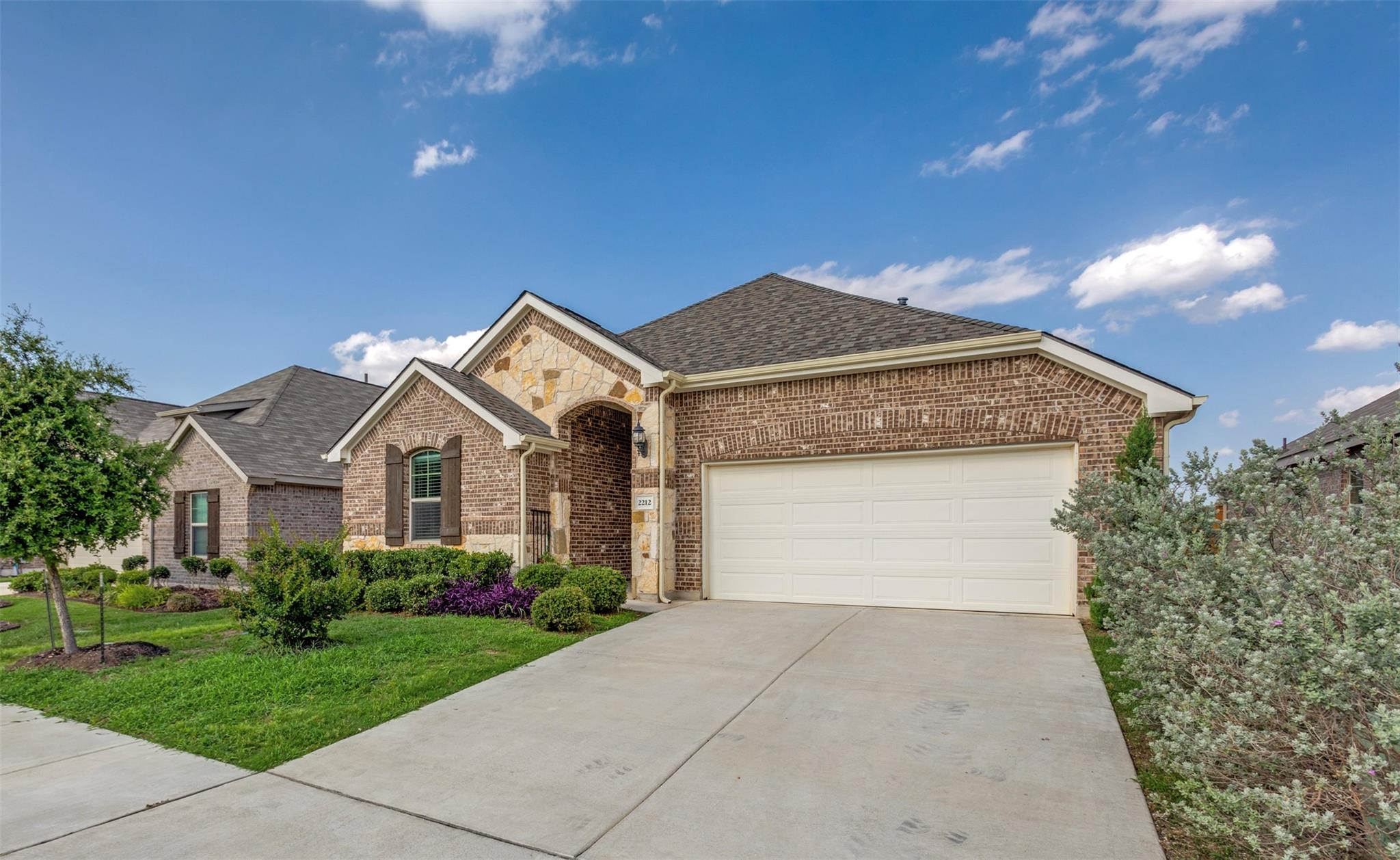 2212 McClendon Trl, Leander, TX 78641