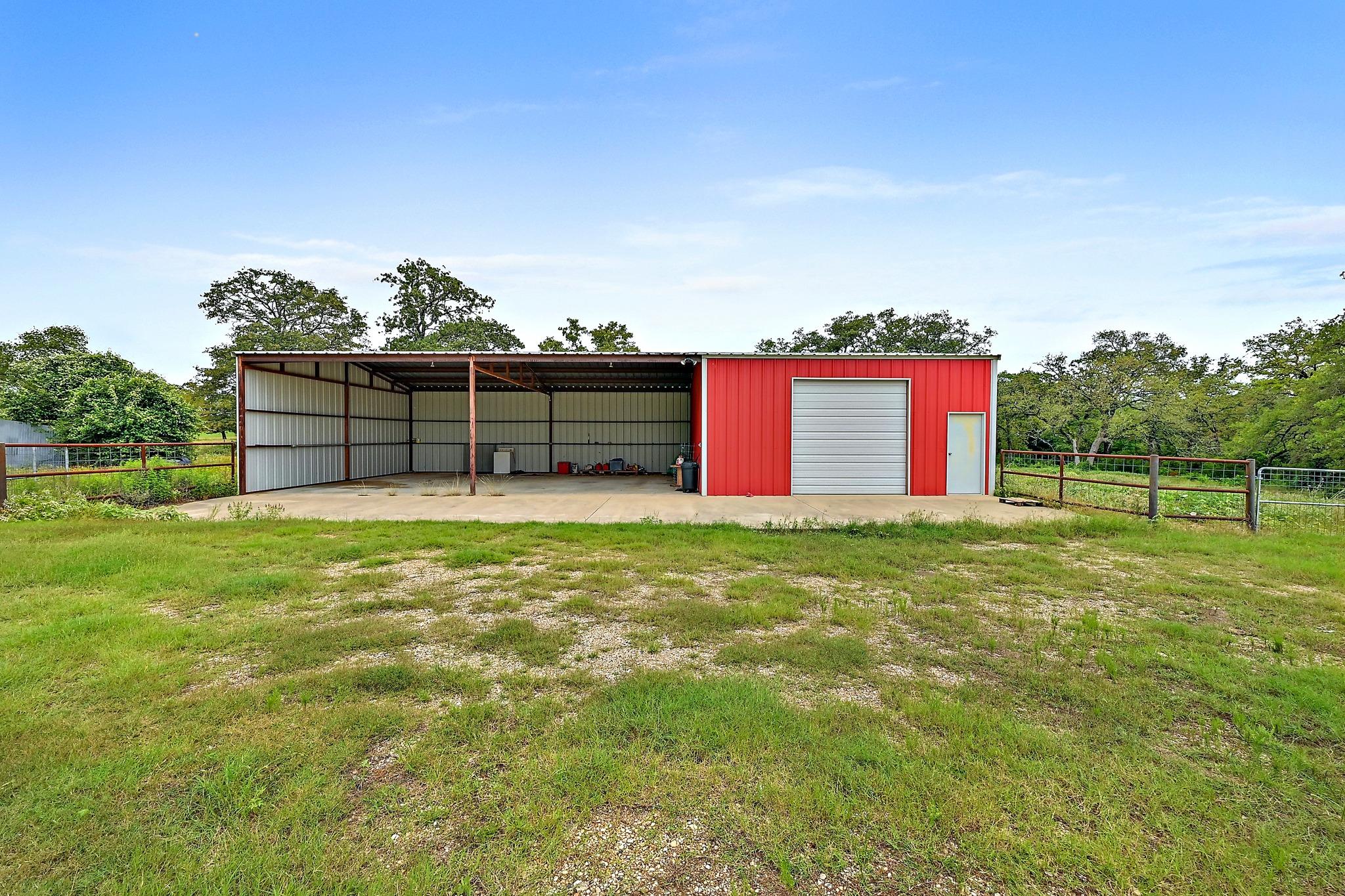 11791 Silver Springs Rd, Rockdale, TX 76567