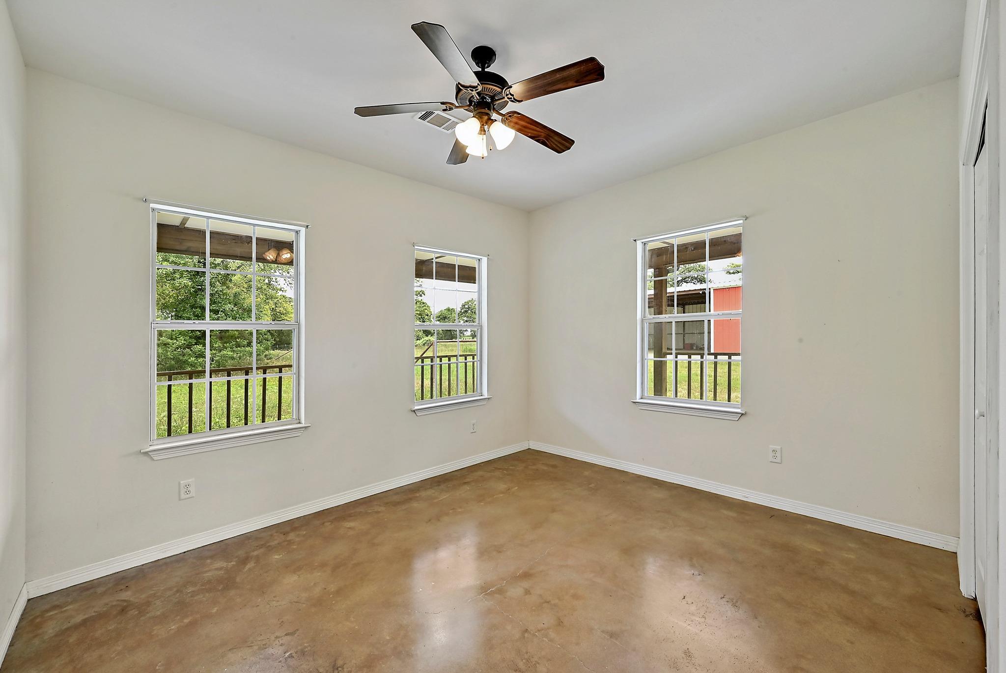 11791 Silver Springs Rd, Rockdale, TX 76567