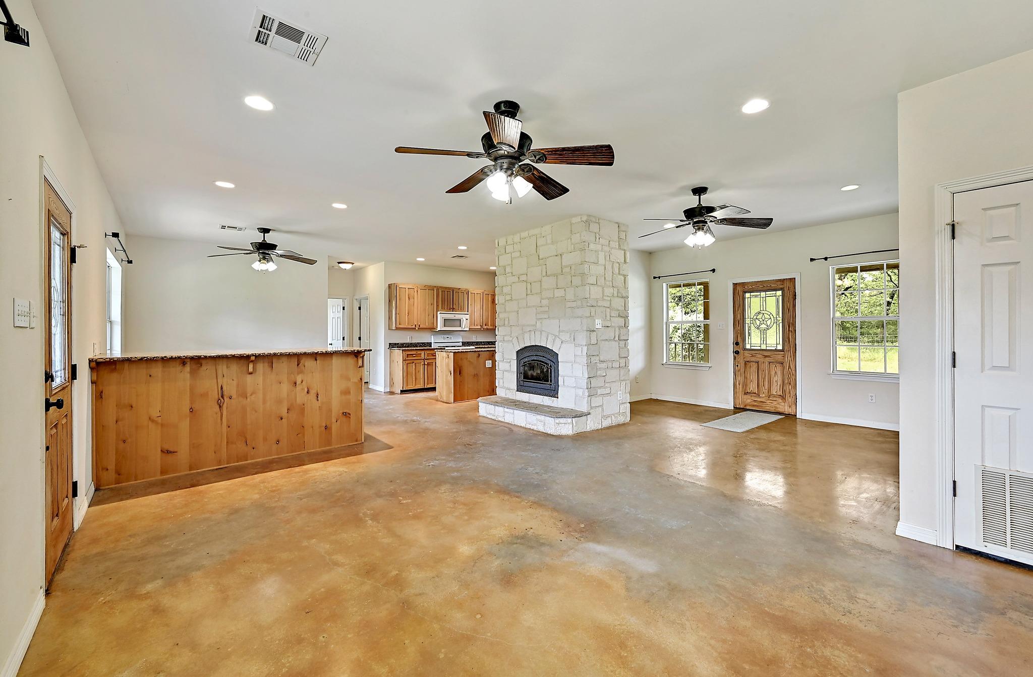 11791 Silver Springs Rd, Rockdale, TX 76567