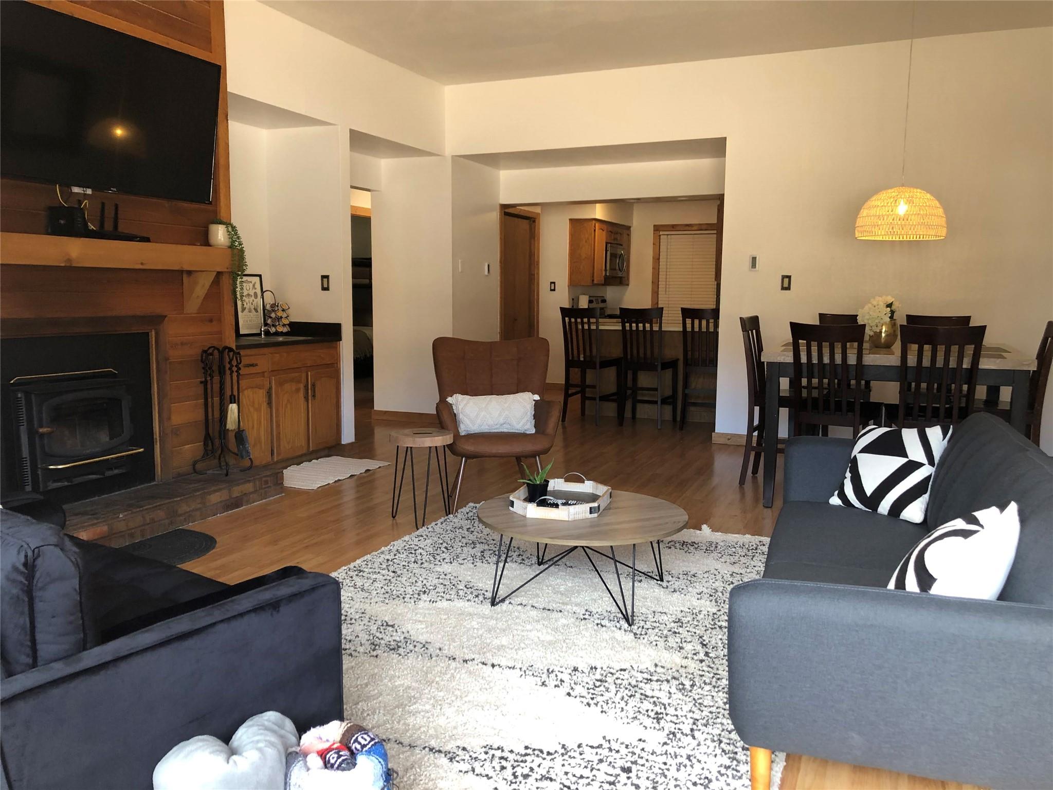 28 aspen St # 308, Out of State, NM 78730