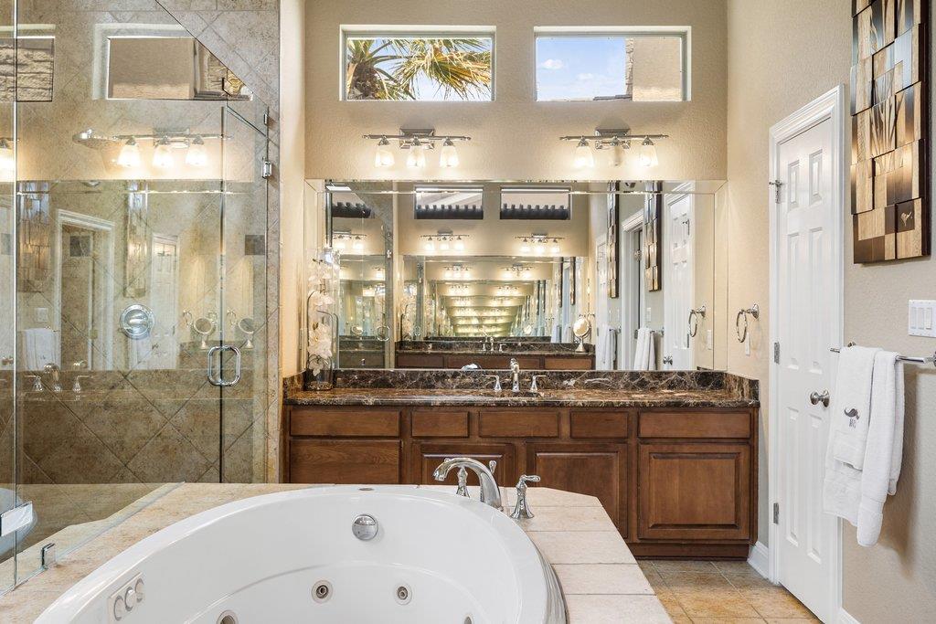 11228 Woodland Hills Trl, Austin, TX 78732