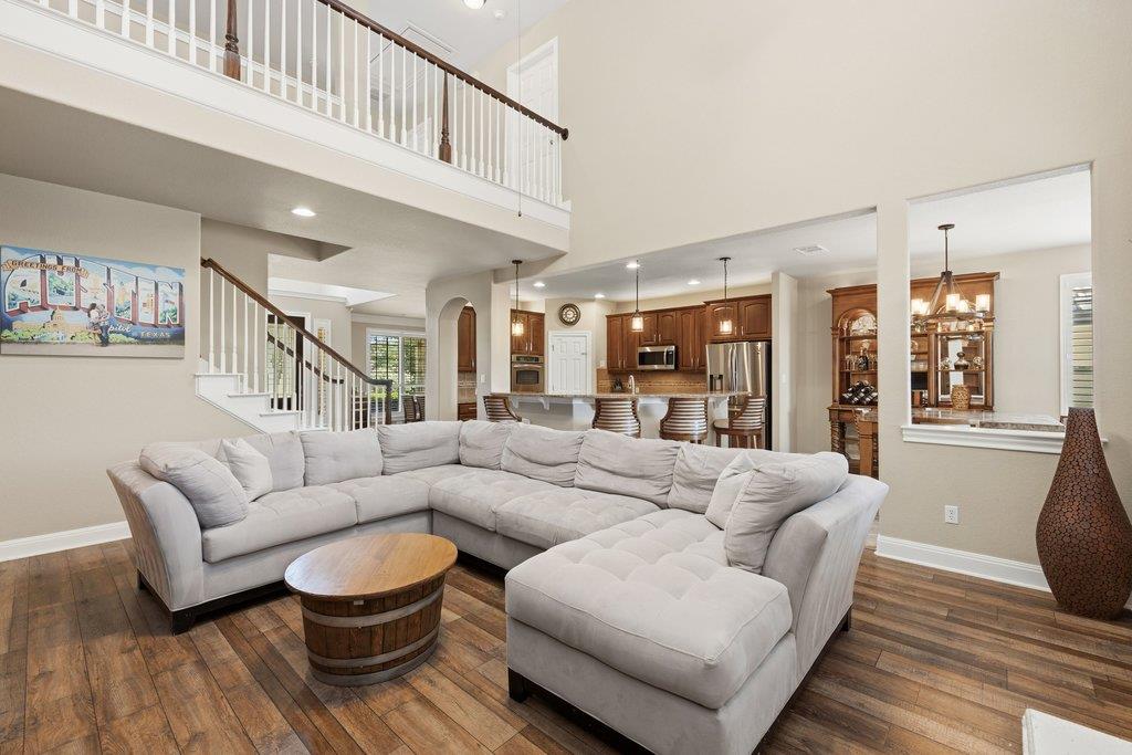 11228 Woodland Hills Trl, Austin, TX 78732