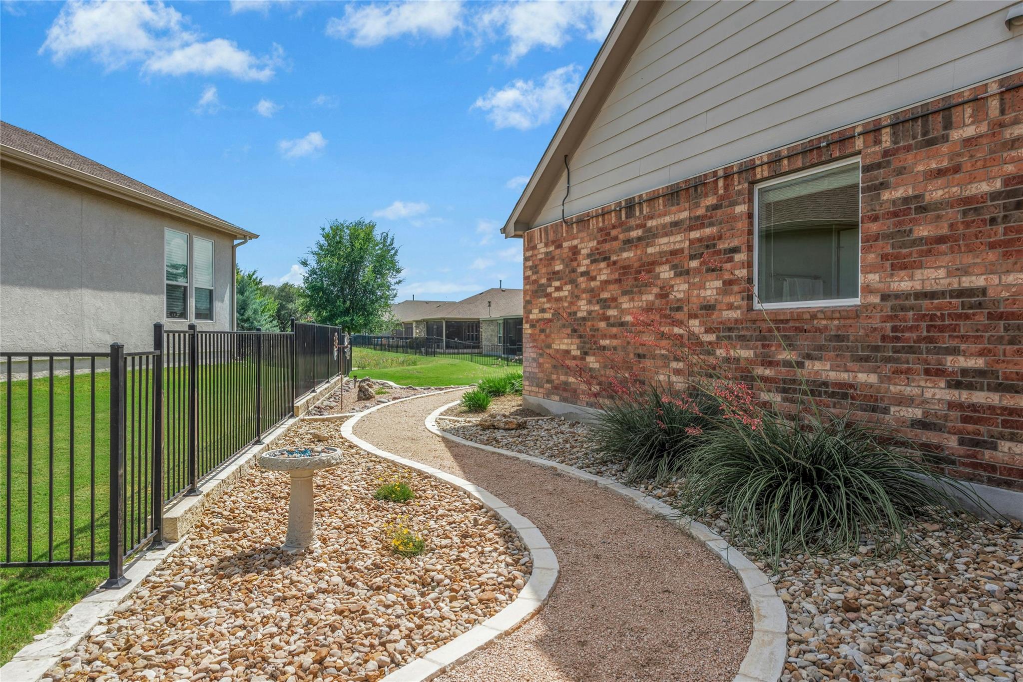 203 Gentry Creek Ln, Georgetown, TX 78633