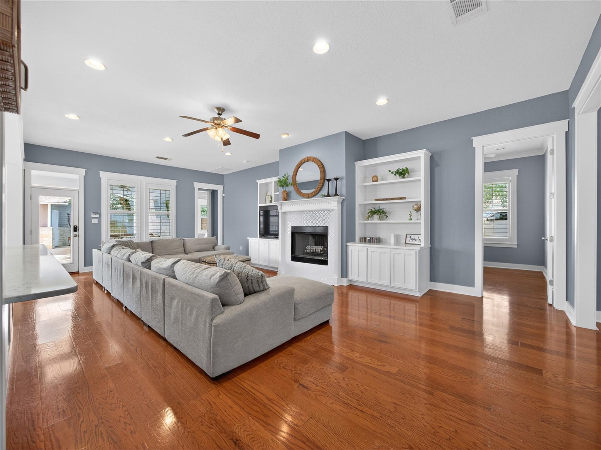 2711 Grand Oaks Loop, Cedar Park, TX 78613