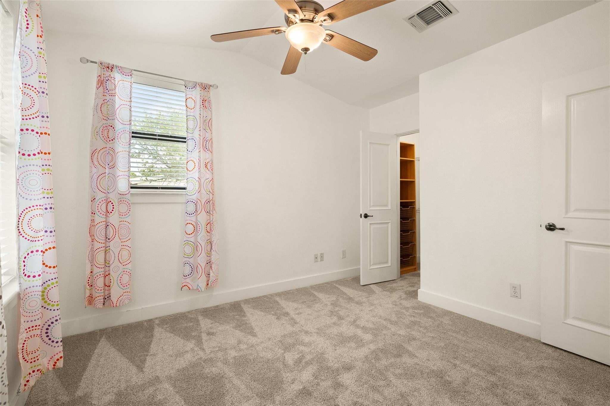 5605 McCarty Ln, Austin, TX 78749