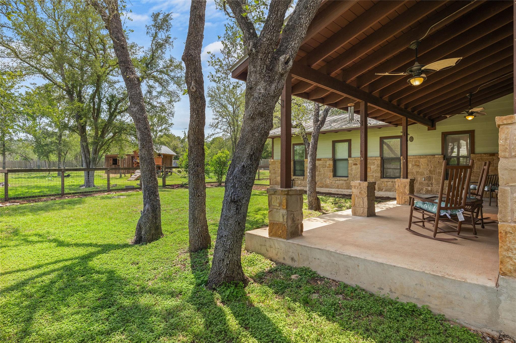 5605 McCarty Ln, Austin, TX 78749