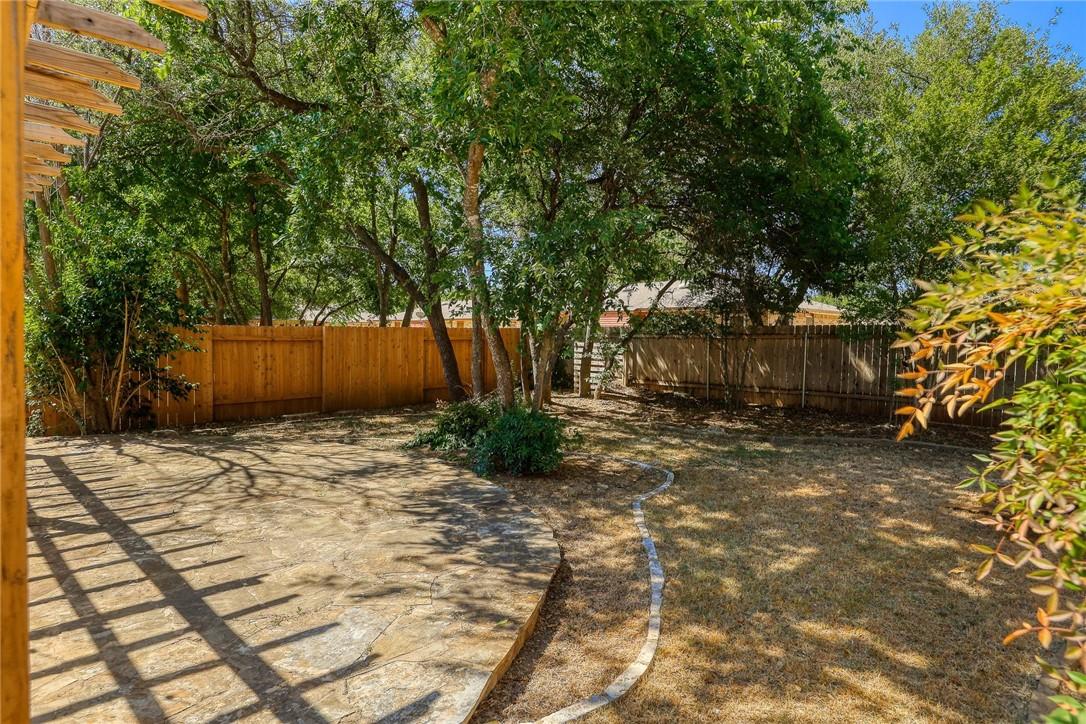 2125 Amur Dr # A27, Austin, TX 78745