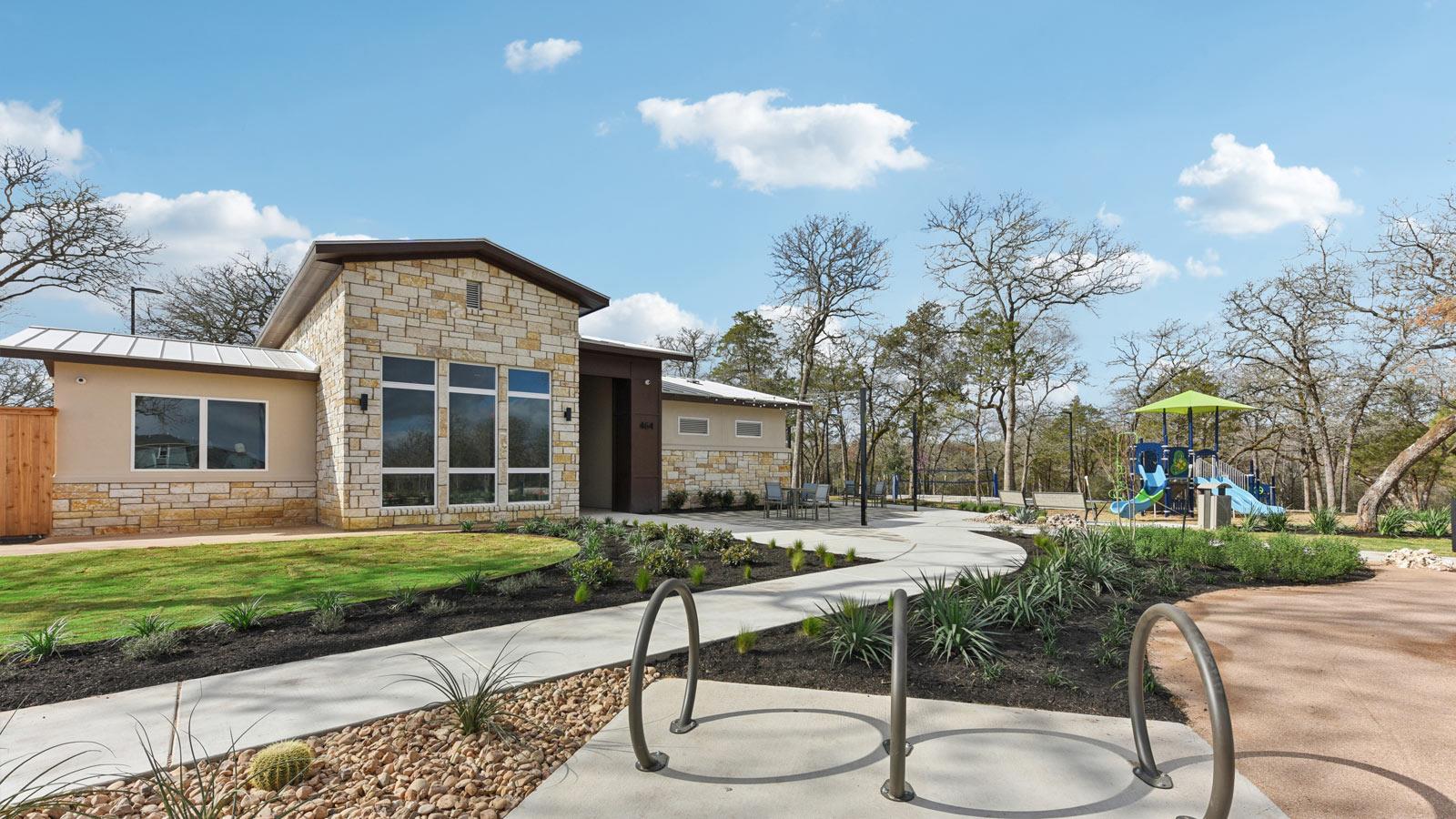 364 San Juan Trl, Bastrop, TX 78602