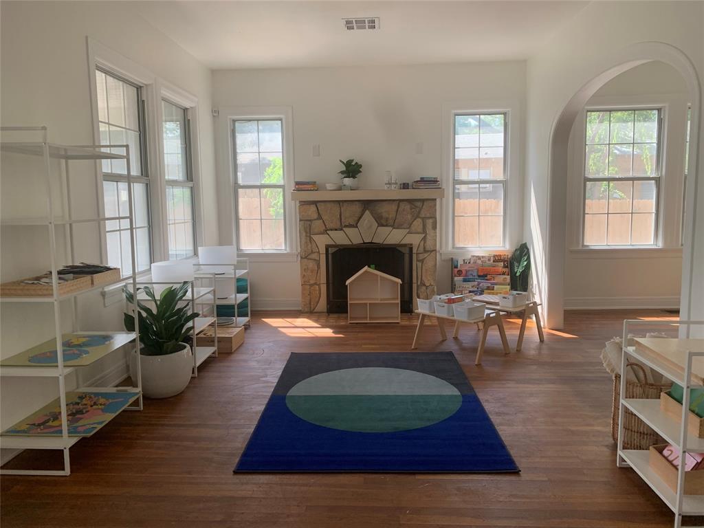 1310 E 51st St St, Austin, TX 78723