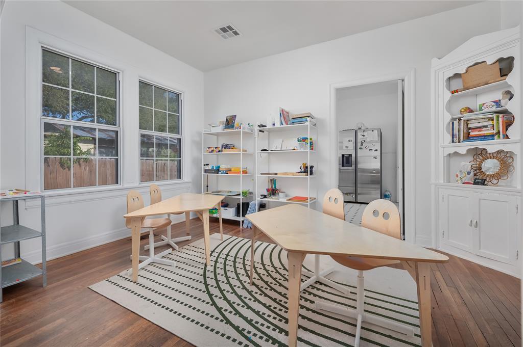 1310 E 51st St St, Austin, TX 78723