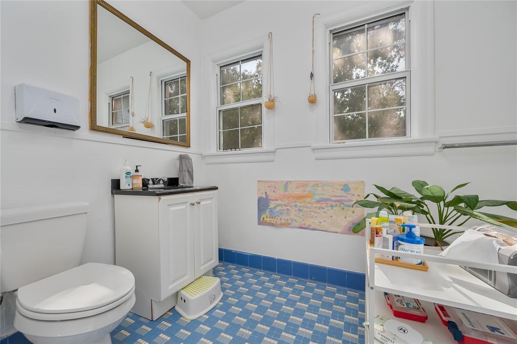 1310 E 51st St St, Austin, TX 78723