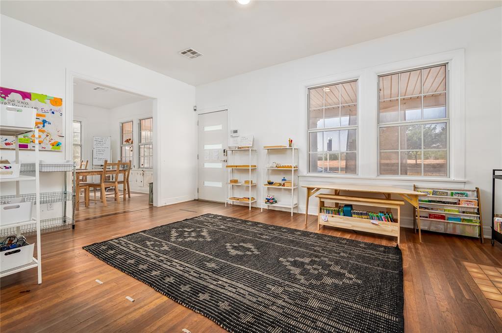1310 E 51st St St, Austin, TX 78723