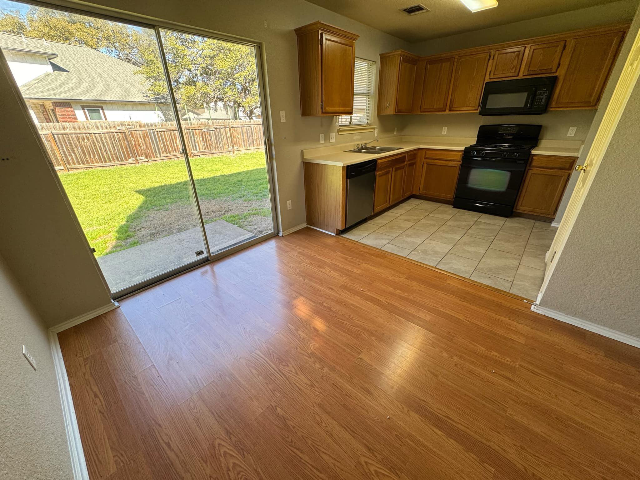 8901 Vigen Cir, Austin, TX 78748