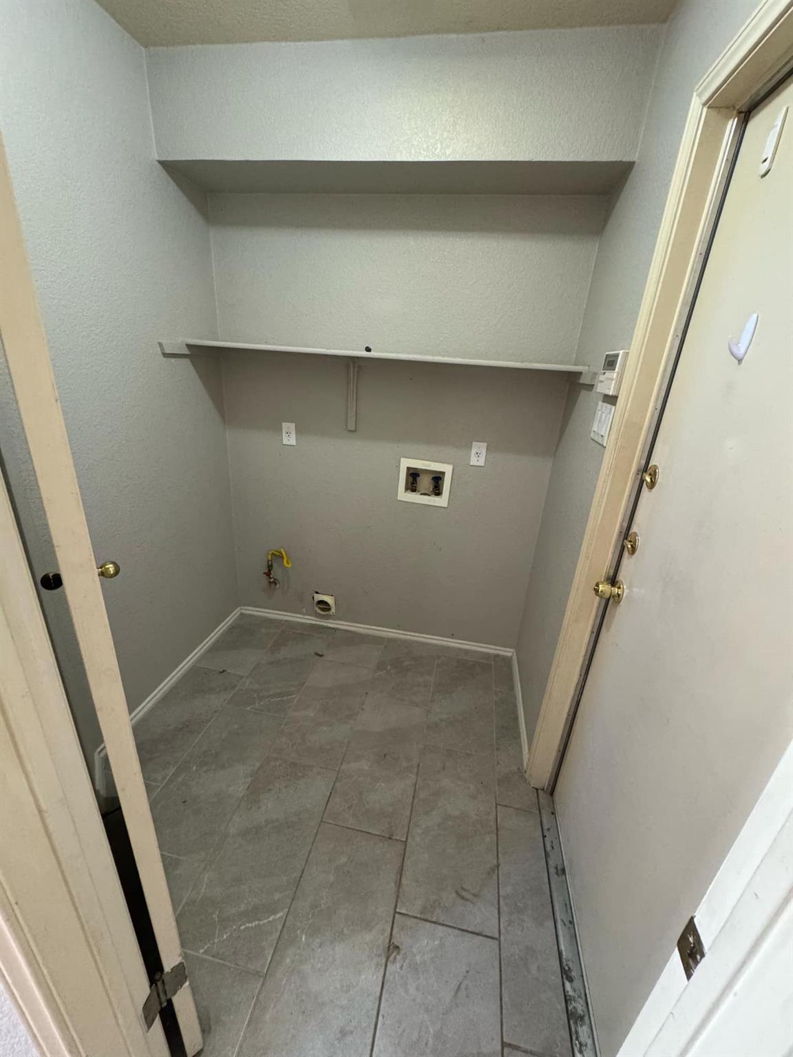 8901 Vigen Cir, Austin, TX 78748