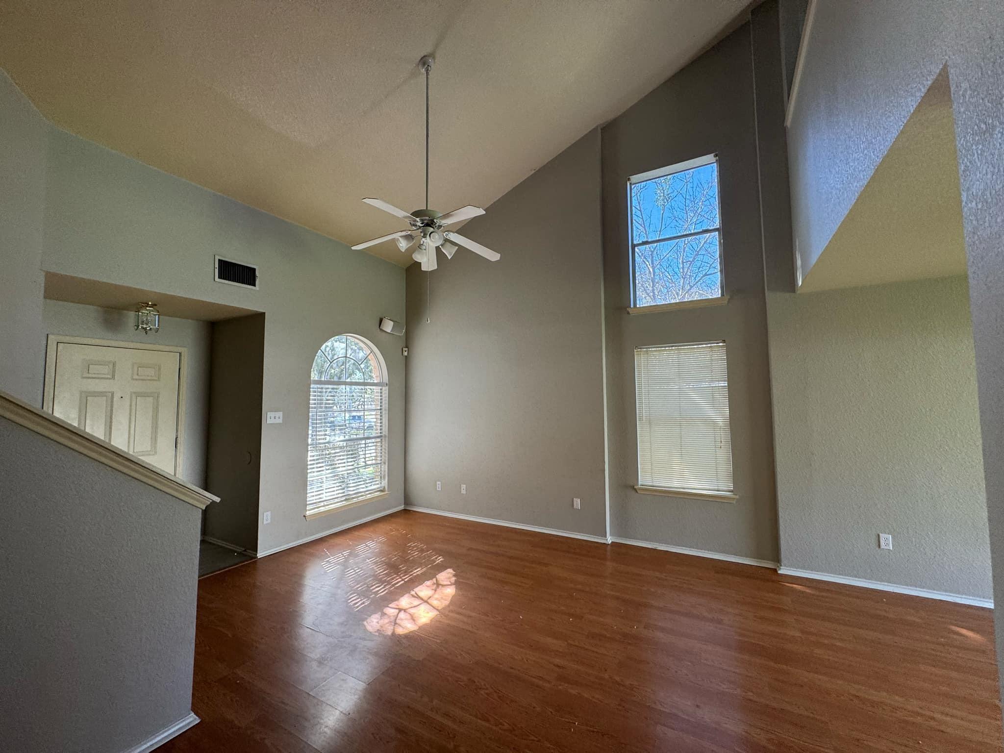 8901 Vigen Cir, Austin, TX 78748