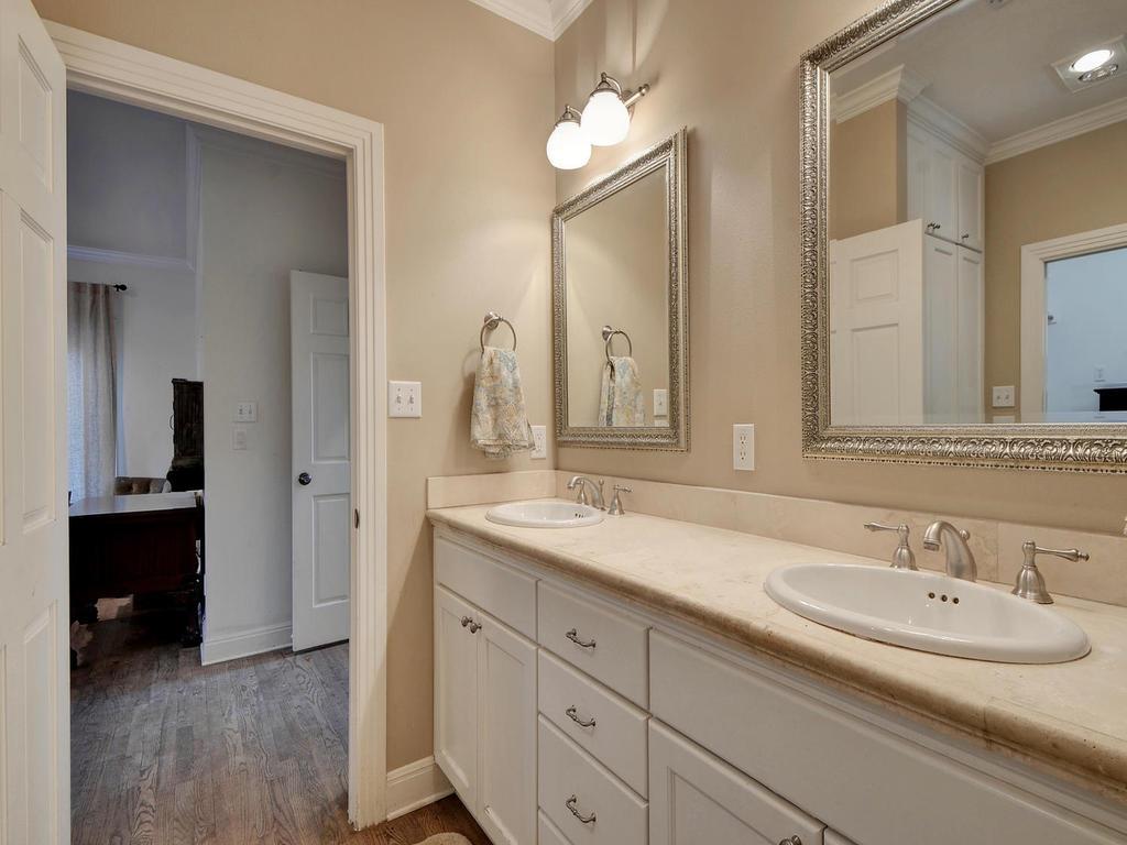 5018 Shoal Creek Blvd, Austin, TX 78756