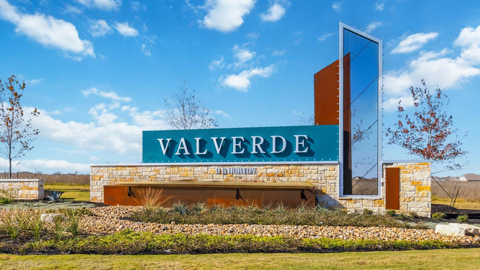391 San Juan Trl, Bastrop, TX 78602