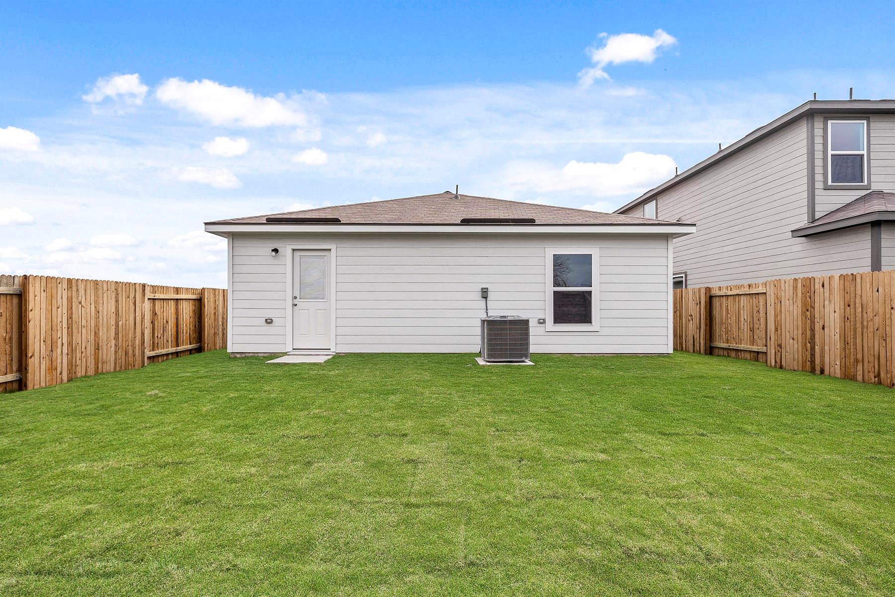 14701 Wahlbergs Way, Elgin, TX 78621
