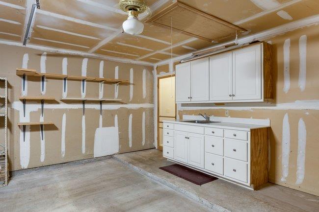 2002 Brook Holw, Cedar Park, TX 78613
