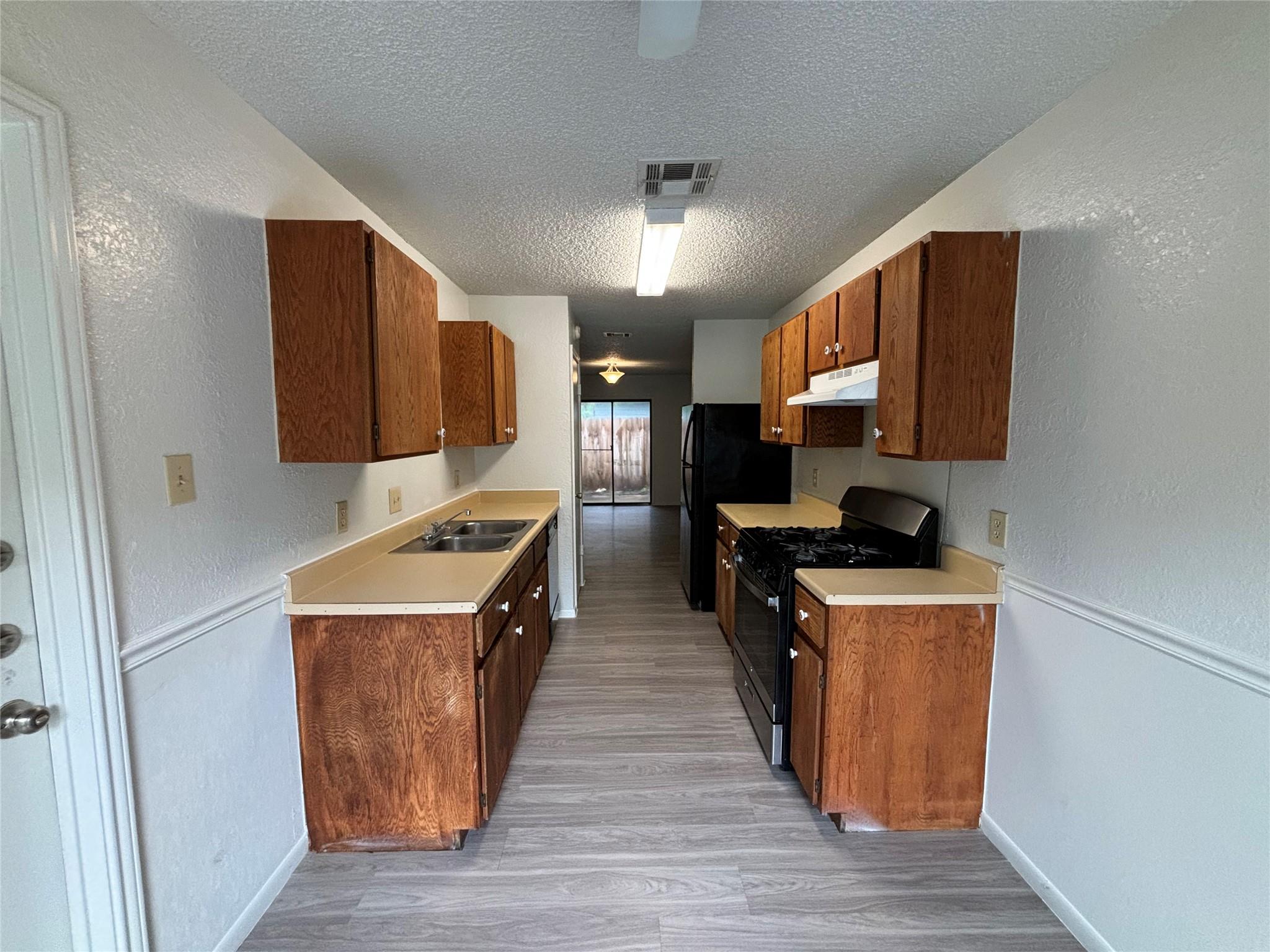 1112 Byers Ln, Austin, TX 78753