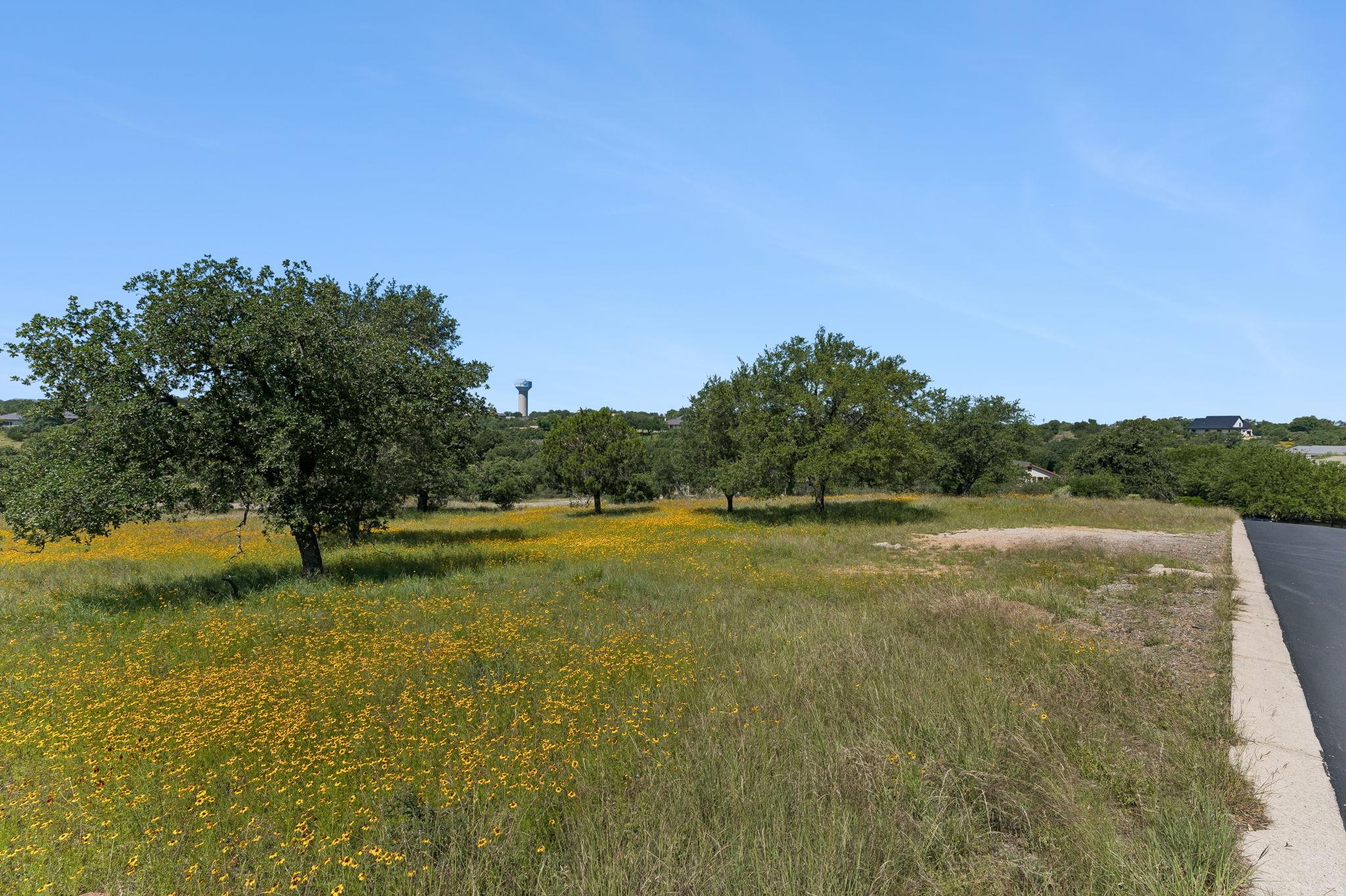 107 Comanche Agate, Horseshoe Bay, TX 78657