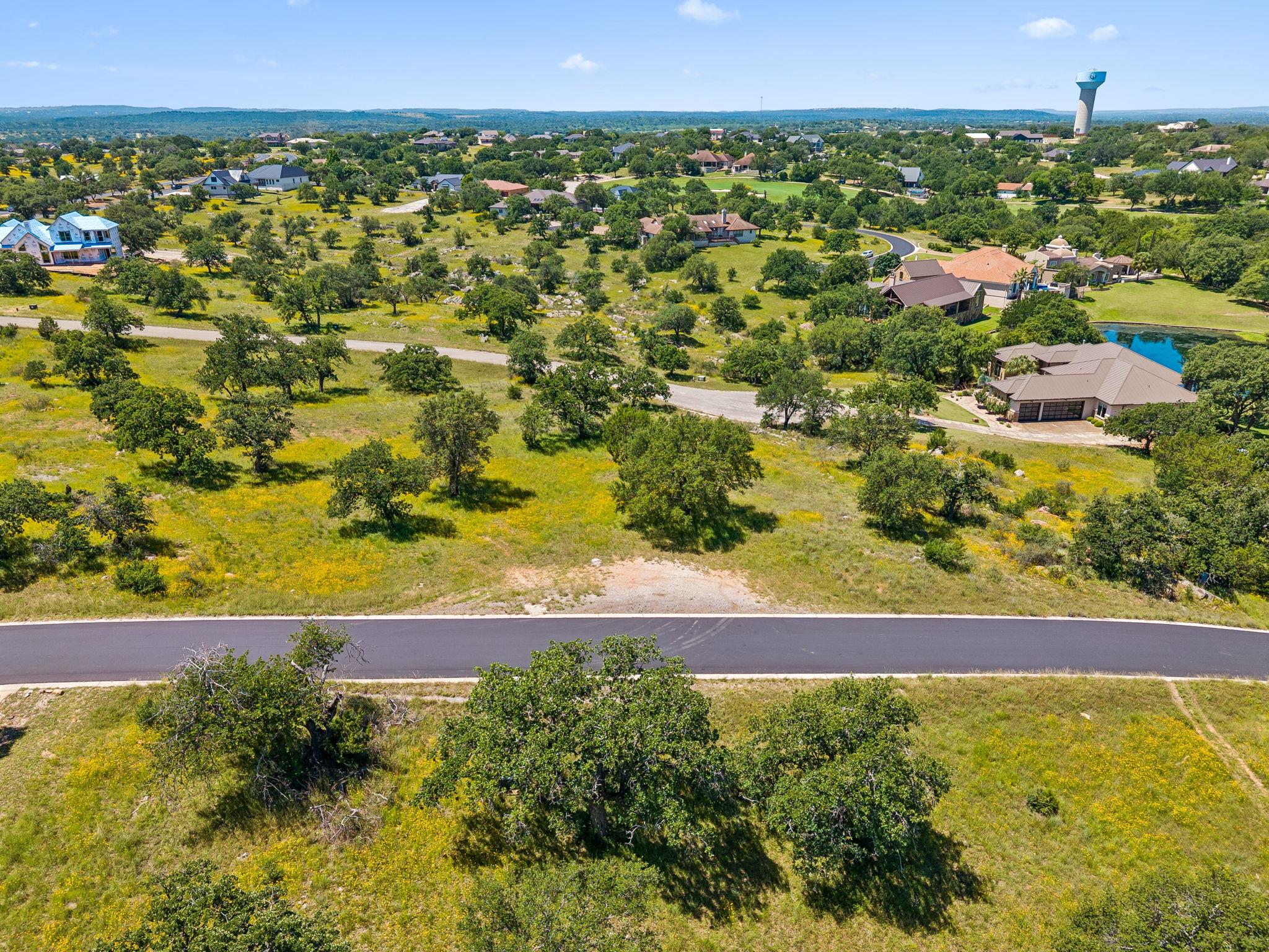 107 Comanche Agate, Horseshoe Bay, TX 78657