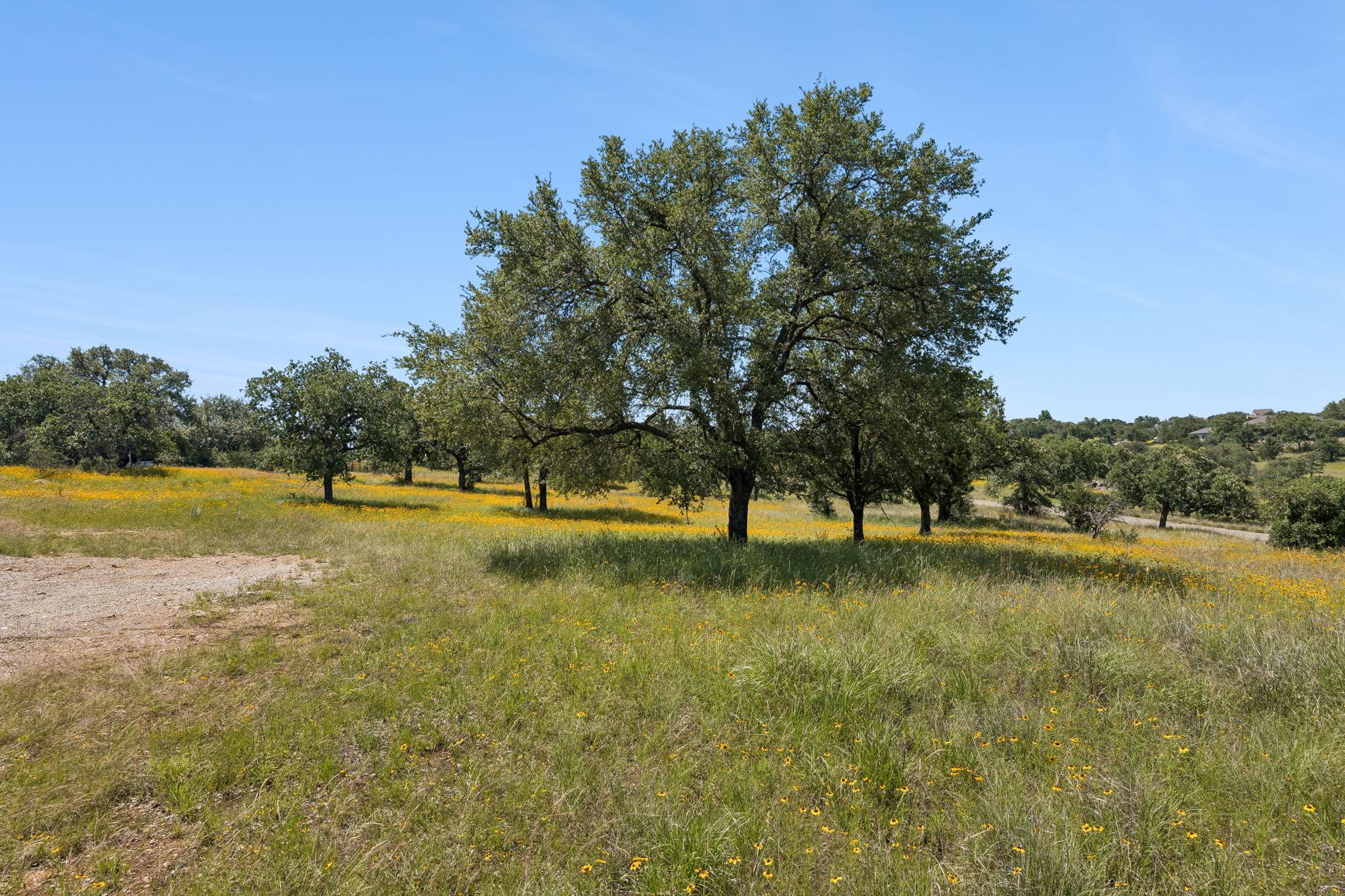 107 Comanche Agate, Horseshoe Bay, TX 78657