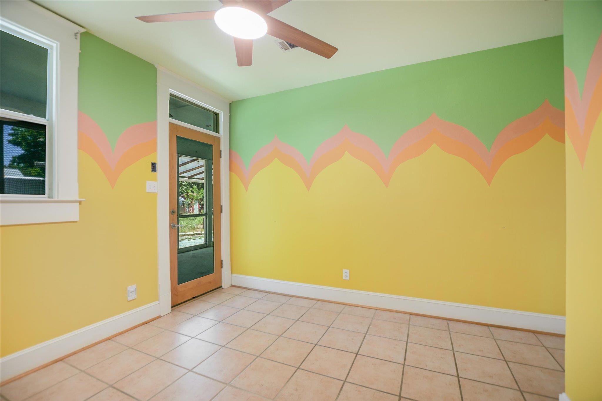 1150 San Bernard St # 1, Austin, TX 78702