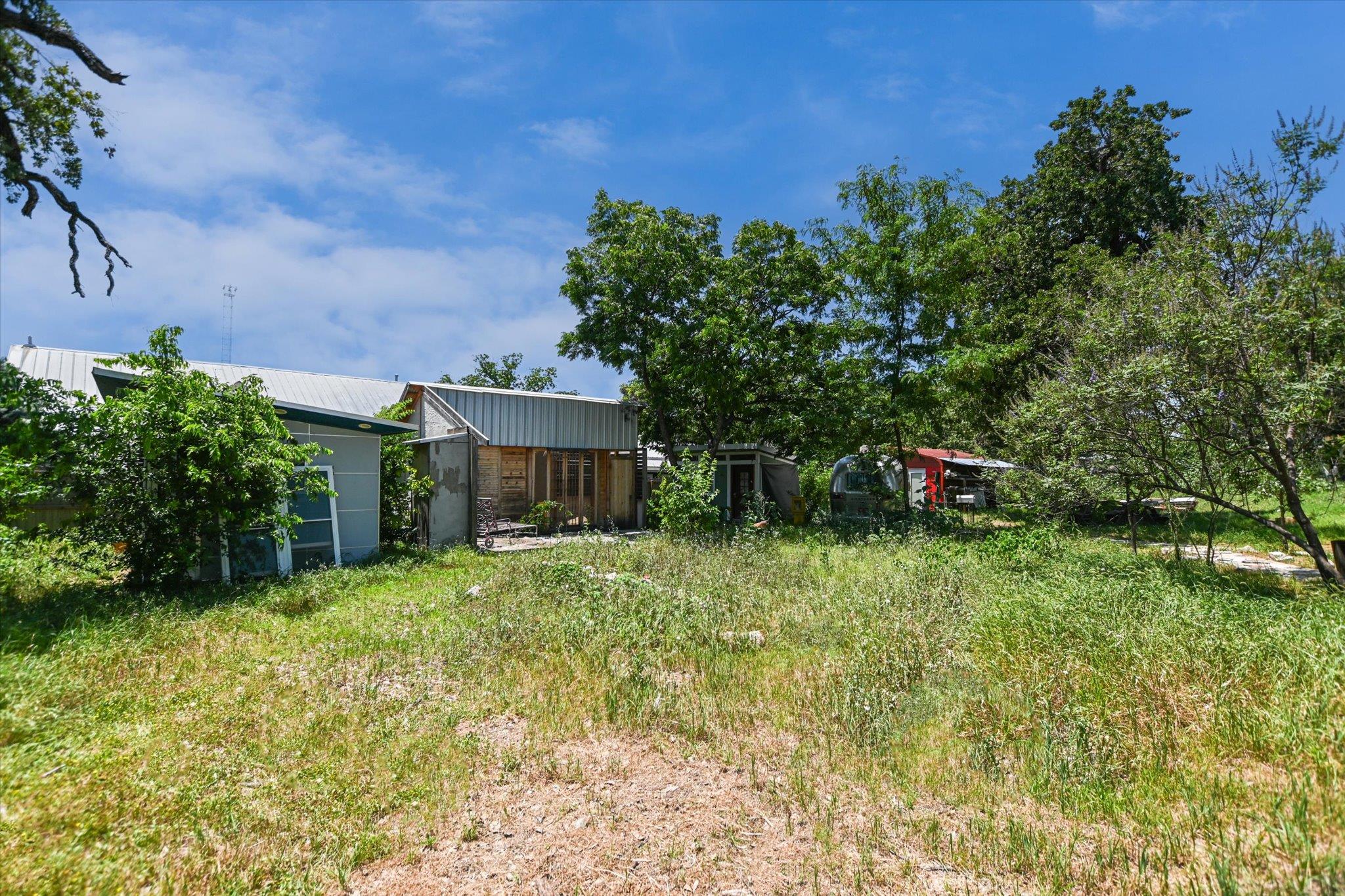1150 San Bernard St # 1, Austin, TX 78702